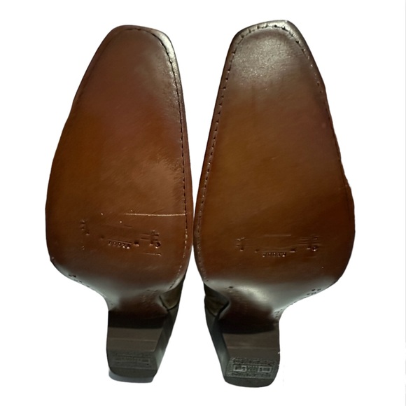 Corral Women's Weathered LD Bronze/Gold Red Wing & Cross Studs 9M - Picture 9 of 12